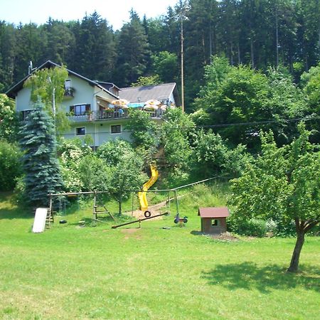 Gasthaus - Gaestehaus Schusterbauer Rein Exterior foto