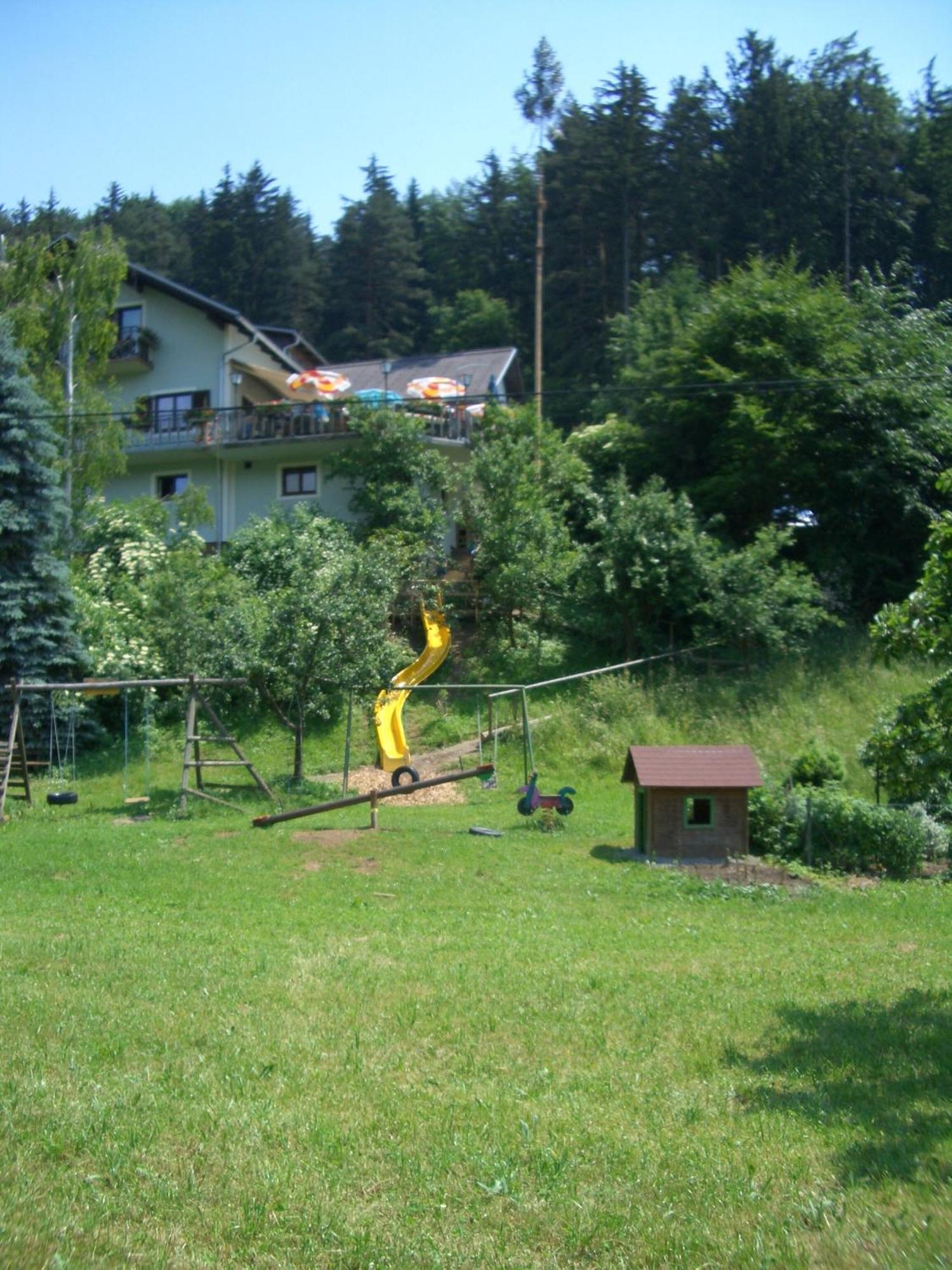 Gasthaus - Gaestehaus Schusterbauer Rein Exterior foto